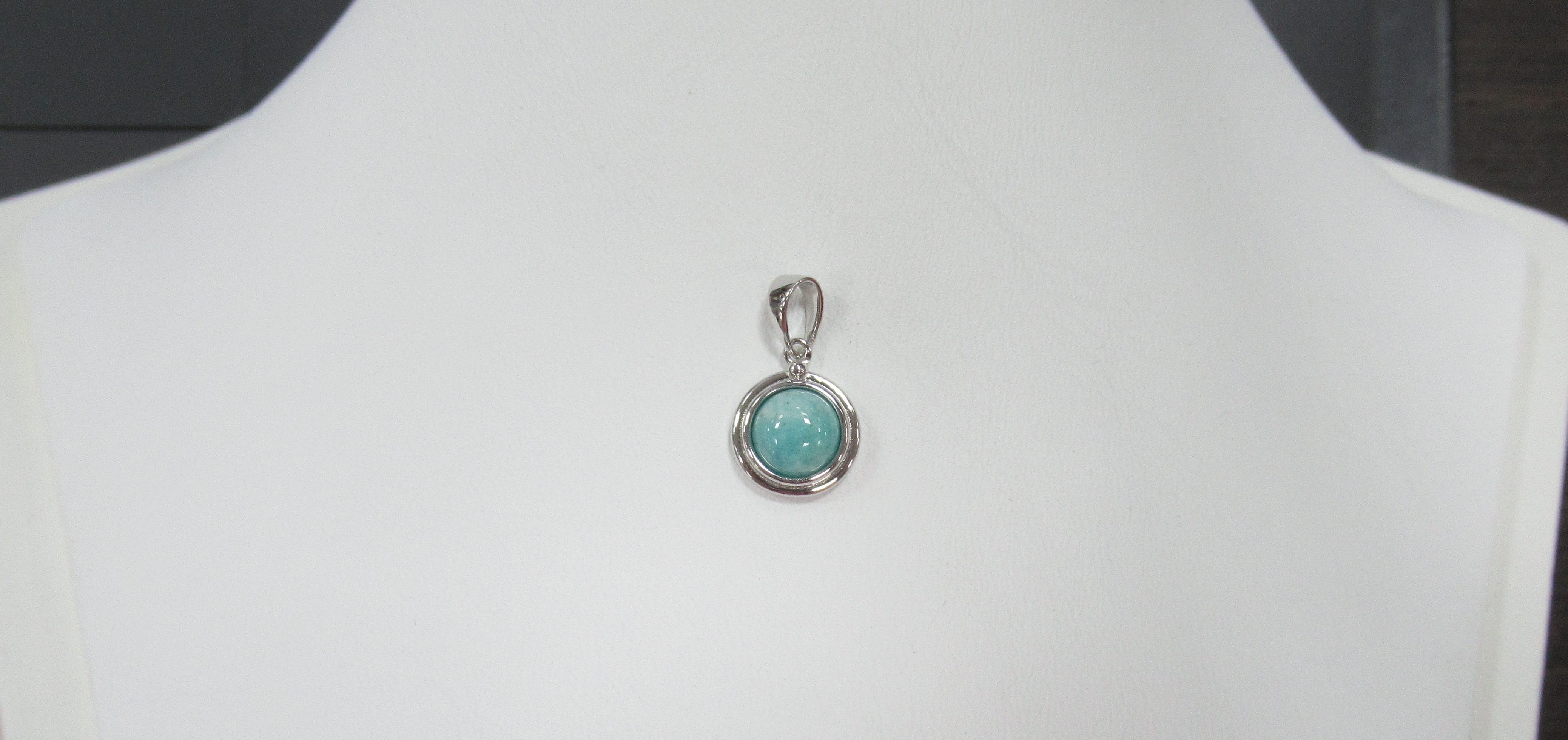 Серебряная подвеска с амазонитом